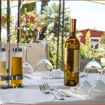Paclà 4* Avola