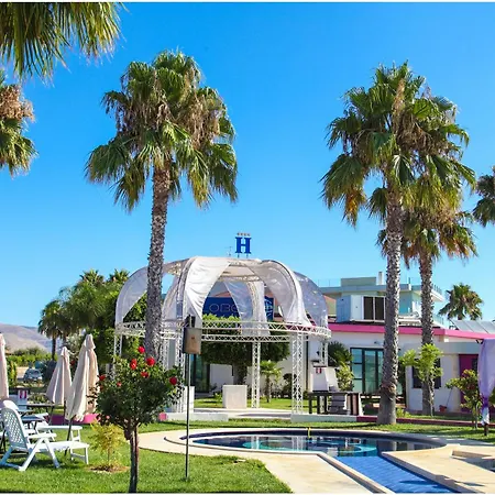 Pacla Hotel